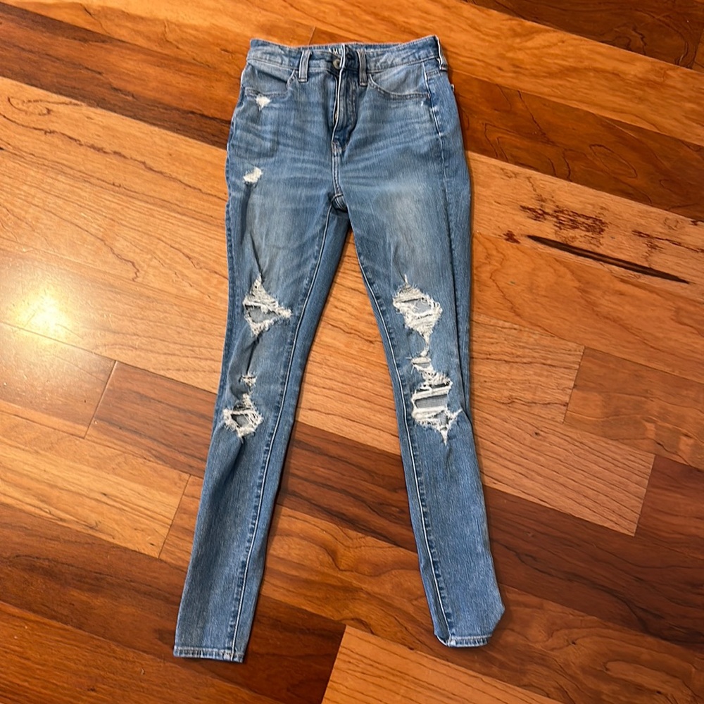AE The Dream Jean Size 2, Like new, Excellent Condition